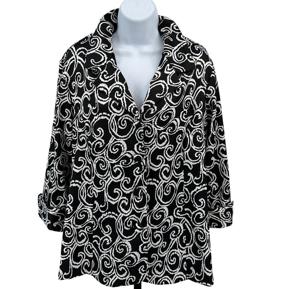 Dressbarn Jacket WMNS 14/16 Black White Geometric Dress Coat Collared Shacket